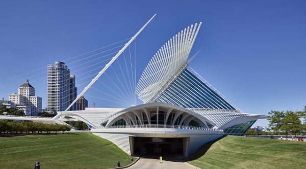 Photograph featuring a profile view of the Milwaukee Art Museum.