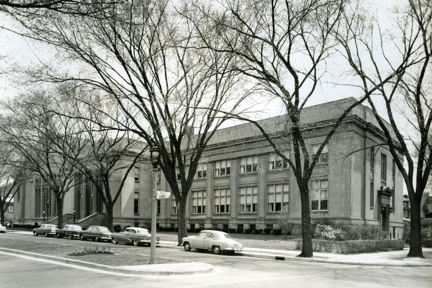 The Helene Zelazo Center was designed by the prominent Milwaukee architectural firm of Robert A. Messmer & Bros. in 1923 for Congregation Emanu El. 